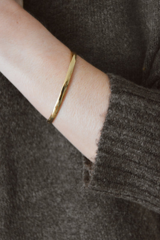 Pulsera rígida oreo